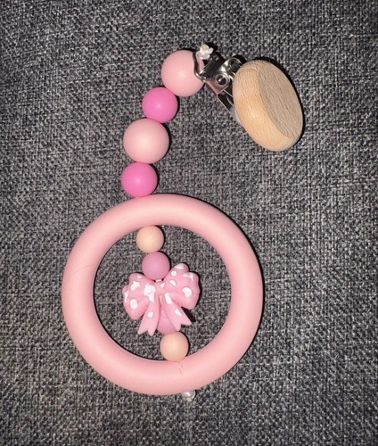 Pink beaded clip - pink,